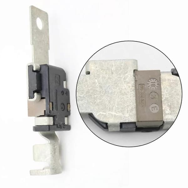 1 pc Positive Battery Cable Fuse Connector Head For Volvo S60 S80 V60 S80L XC60 js