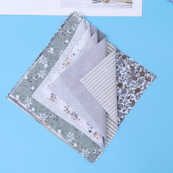 Bomullstoffpakke 14 stk grå DIY lappeteppe stoffkvadrater 25x25cm