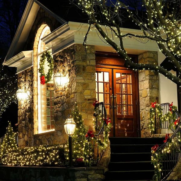 BecomeRich 20M 200 LED Battery Operated String Lights Warm White Memory String Lights with Battery Compartment 8 Modes