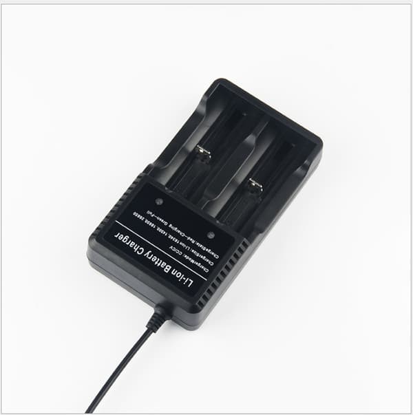 Charger for 18650 Battery, Charges Anywhere 3.7V 18650