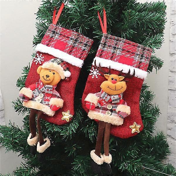 4 julestrømper julepynt nisse strømper gitter stofdukker fluffy strømper juletræshængere