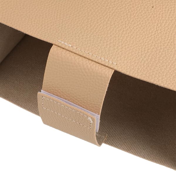 1 stk. stor rektangulær tissueboksbetræk, holder med bund