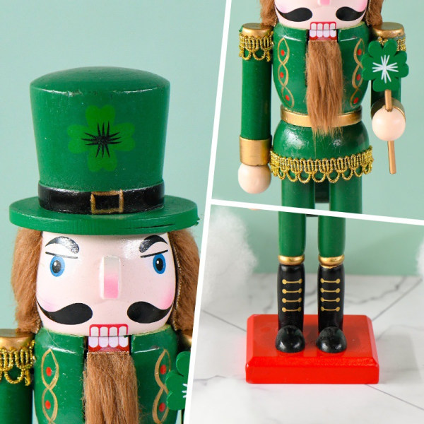 Nøtteknekkerfigur i tre, stående, tradisjonell St. Patricks Day-pynt, hjemmedekorasjon til skrivebord og bokhylle, 25 cm