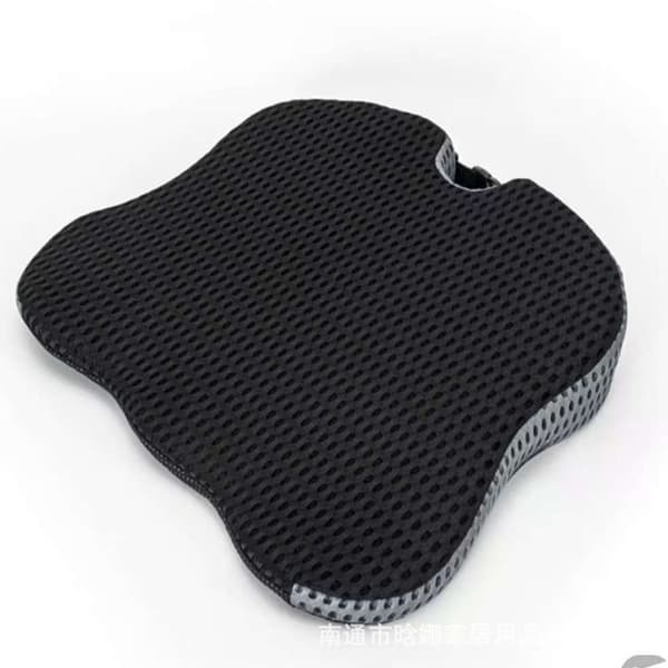 Driver Seat Cushion, Memory Foam Wedge Seat Cushion, Car Seat for Improved Posture and Seating Height