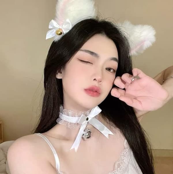 Cat ear tiara, cat ear headband bell necklace, (white)
