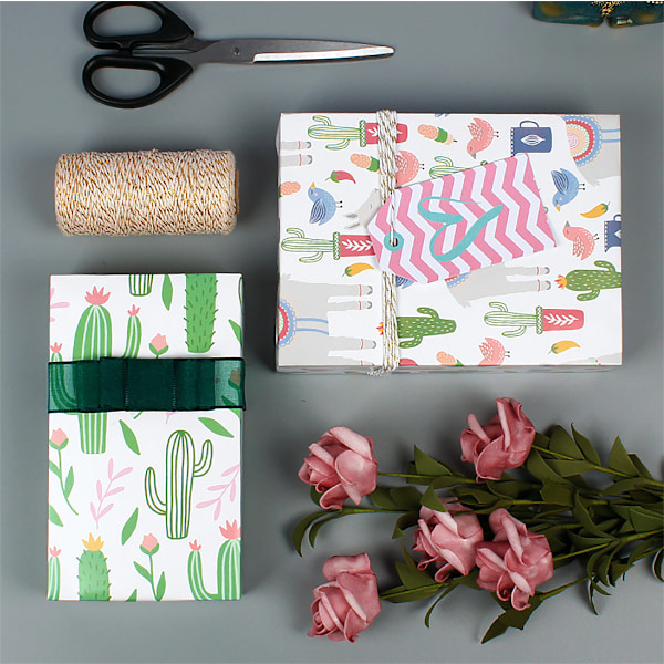 Presentpapper, julpapper, 12 st 50 * 70cm (prydnad * 4 + enhörning * 4 + kaktus * 4 + alpacka * 4)