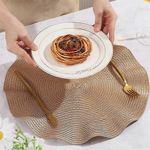 Wavy Round Coaster, Round Anti-scald Mat, Dining Table Insulation Western Style Coaster, Kitchen Table Mat, Red