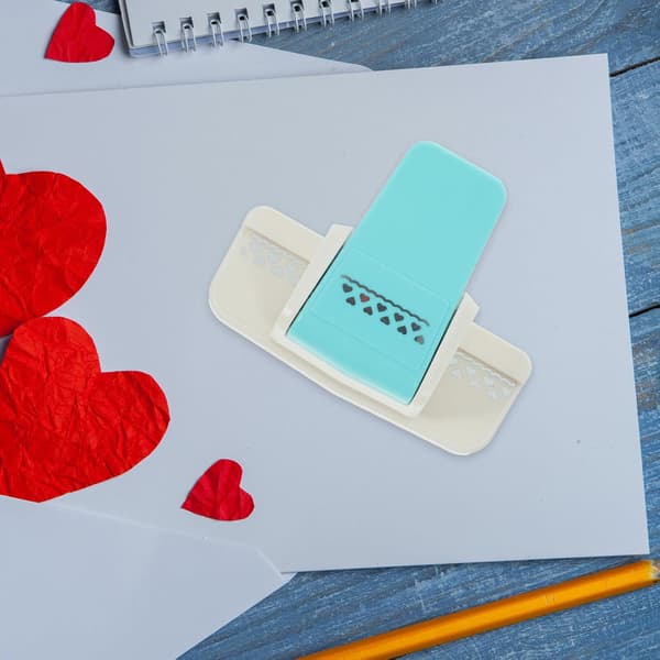 DIY Paper Punch for Scrapbooking, Single Edge Heart Shaped Hole Punch