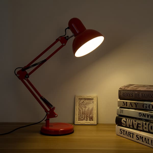 1. LED-lukuvalo säädettävällä varrella, punainen punainen röd