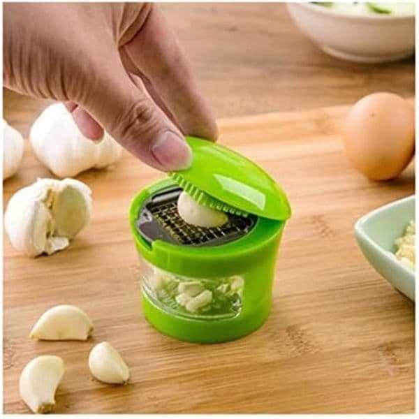 Garlic Press, Mini Portable ABS Stainless Steel Garlic Press Chopper Slicer Hand Press Grinder Crusher Kitchen Accessory