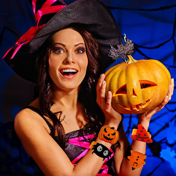 4 st Halloween Slap Armband Halloween Leksaker för Barn Flickor Pojkar Halloween Partypresenter Halloween Godispåsar Presenter