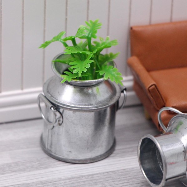 2 st Mini Mjölkkannor Dekorationer Mini Metallhinkar Miniatyrblomhinkar Mikrolandskap Blomkrukor