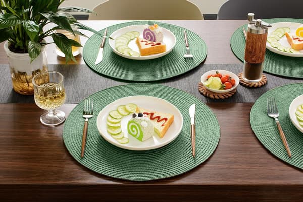Set of Six Round Woven Placemats, Suitable for Dining Table, Washable, Non-Slip, 38 cm Diameter, Dark Green