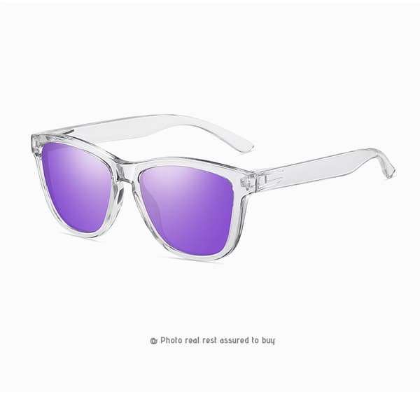 (Lilla) Polariserte solbriller, sjåfør under kjøring, fargerik sol