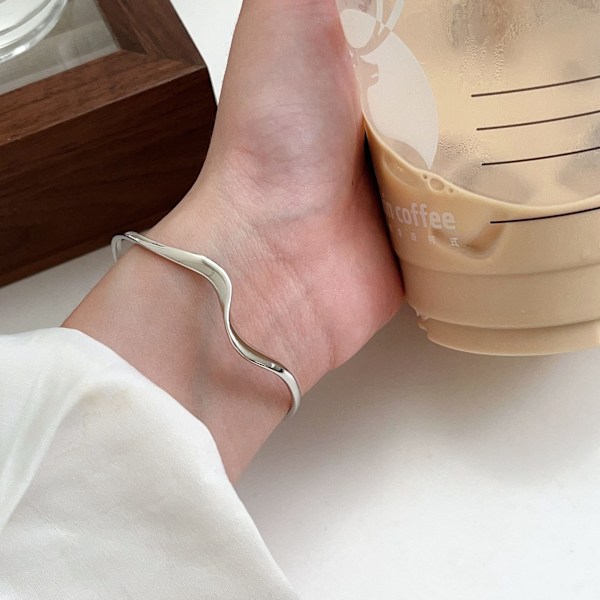Sølv Bangle Armbånd til Kvinder Bølge Strand Armbånd Justerbar Åben Manchet Bangle Armbånd til Piger Rustfrit Stål Armbånd