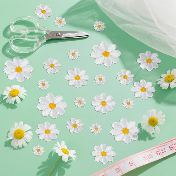32 stk 4 størrelser Daisy Blomst Strygemærker Søde Daisy Blomster Broderi Applikationsmærke til hatte Tøj Jeans