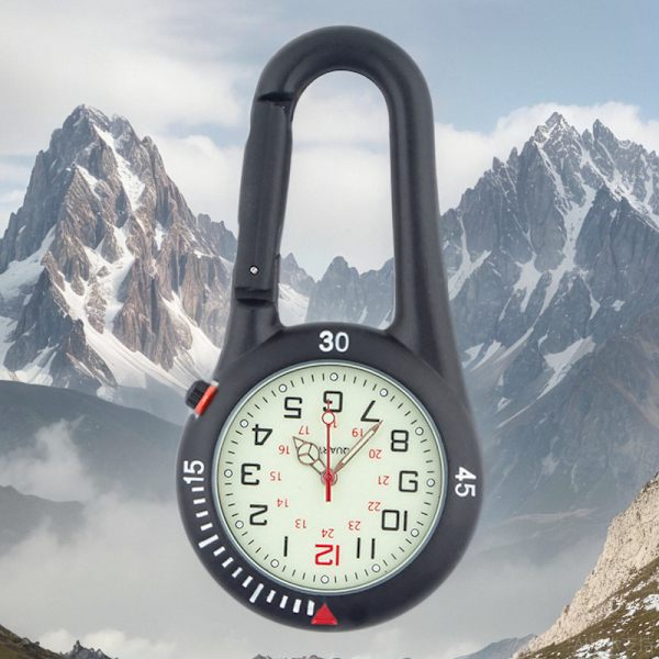 Musta Karabiner-lepuutettava kello, voit myös lisätä siihen pieniä riipuksia koristelemaan kelloa (3,9 * 7,7 cm)