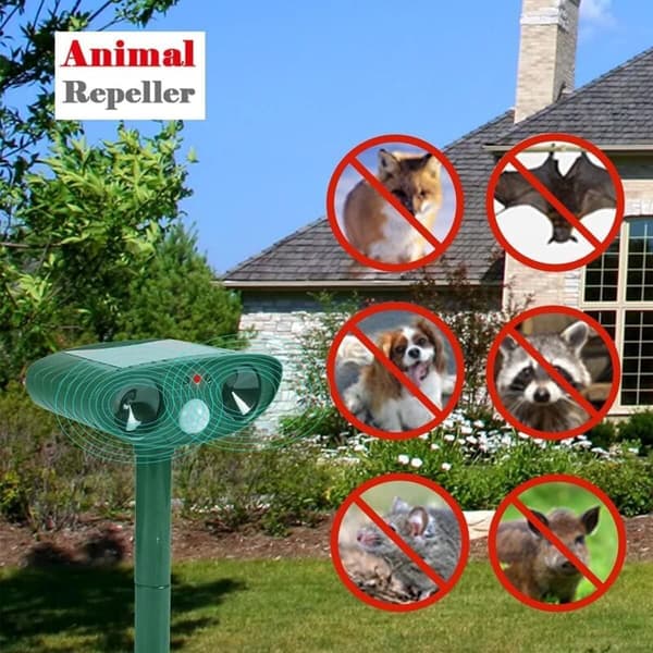 Ultrasonic Mouse Repeller. Solar-powered ultrasonic repeller against rodents with waterproof motion detector