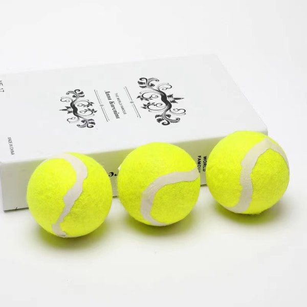 6,5 cmOversize Giant Tennis Ball Dog Tennis Ball Suuri lemmikkieläinten purulelu ulko-/sisäurheiluun koiranpallolahja neulalla (keltainen)