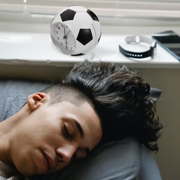 Fodboldur til skrivebord, fodboldur, vækkeur til stue