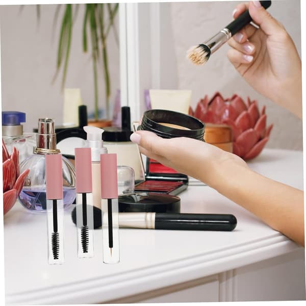 4 stk. påfyllbare maskaraflasker 10 ml PET-materiale bærbare tomme eyeliner- og lipglossflasker