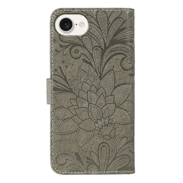 Fodral för iPhone 16e Spetsblommor PU Läder Flip Plånboksfodral