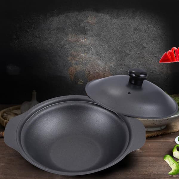 Iron Pot Black 5l Flat Bottom Non-Stick Household Soup Pot Fast Heat Conduction Keeps Warm