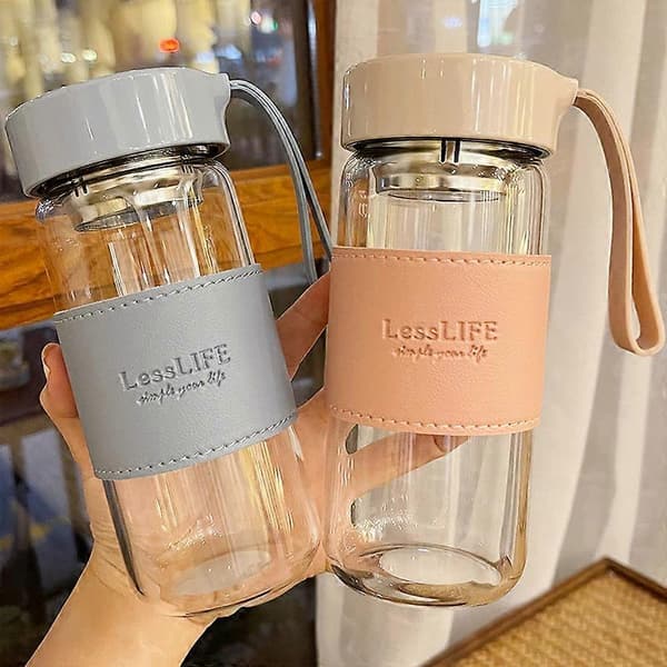 Glass Water Cup with Cup Sleeve, Personalized Simple Sealed Portable Cup Coral Powder 480ml