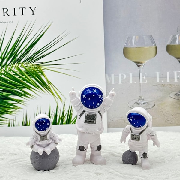 3 stk. Astronaut Rumkage Topper Ydre Rum Kage Toppers Dekorationer Rummand Miniaturer Astronaut Legetøjssæt (Stjerne)