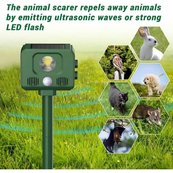 Solar-powered Cat Repellent for Gardens, with Flashing LED Light and PIR Motion Detector, IP44 Waterproof, Ultrasonic Repeller, Device