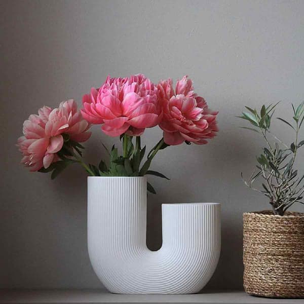 Keramikvas för blommor U-formad vas minimalistisk modern vardagsrum ribbad unik estetisk heminredning boho