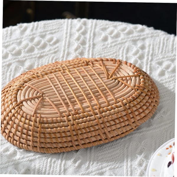Flätad korg i rotting, oval korg, picknickkorg, oval brödkorg, naturlig flätad bricka, pilkorg