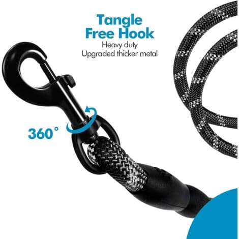1.5 meter dog leash - Reinforced nylon - Ergonomic padded handle - Reflective rope for night safety