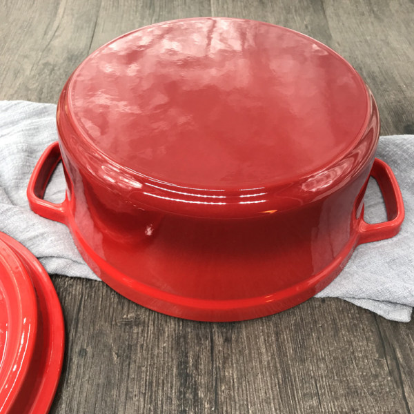 Støpejernsgryte for komfyr og ovn - Støpejernsdekket ovn - Rund - Størrelse 24 cm, kapasitet 3,8 liter, rød