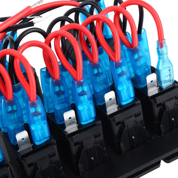 6-veis LED-båtvippebryterpanel USB-uttak sigarettenneruttak voltmeter