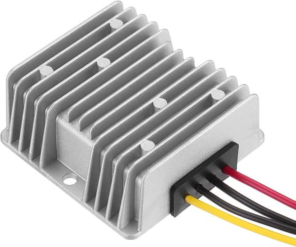 DC 8-40V til 13.8V strømomformer 10A 138W spenningsregulator IP67 vanntett transformatorforsyningsmoduladapter for bil lastebil solsystem -[ht]