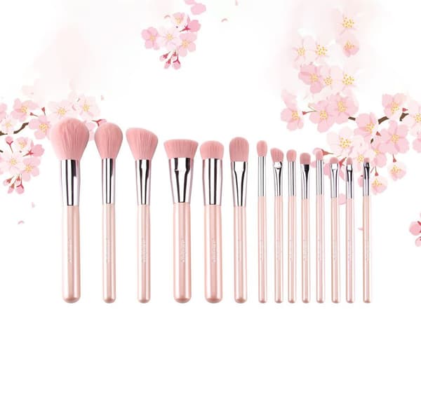 TECHNIQUE PRO ESSENTIAL FACE COLLECTION - 8 MEIKKIPENSELIÄ