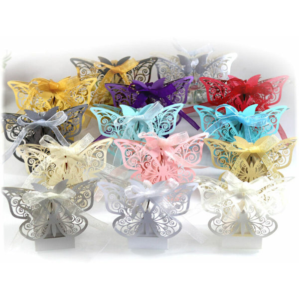 Paket med 50 hopfällbara 3D Butterfly Candy Favor Boxes för bröllopsfest med lila vita band,