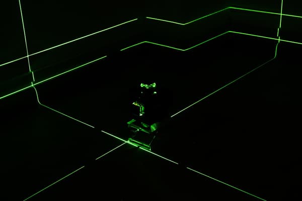 【HT】4D Krysslaser / Linjelaser / Krysslaser - 360° Multicolor multicolor