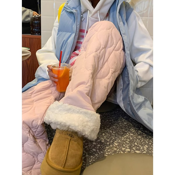 Varm ytterkläder i fårskinn och dun, kallskyddande till -40 grader Pink XL
