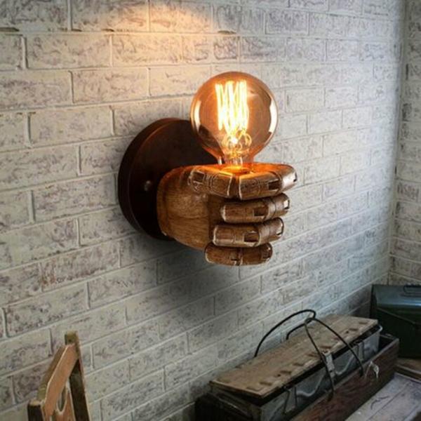Vägglampa hand Left Fist Loft stil industriell antik kreativ lampa för restaurang bar café harts sovrum dekoration
