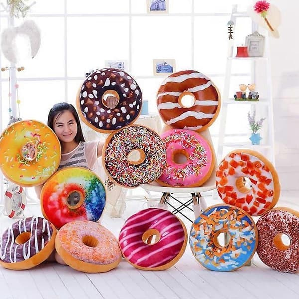 Runde donuts (lyserøde), polstret ryg, pude, plysdukke, kontorstol, bilsæde