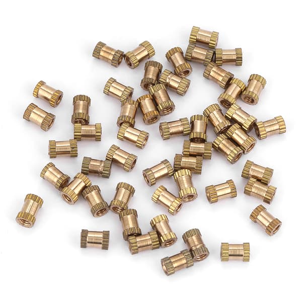 Runde innstøpte messingmuttere med flens M2.5x6x3.5mm 50 stk