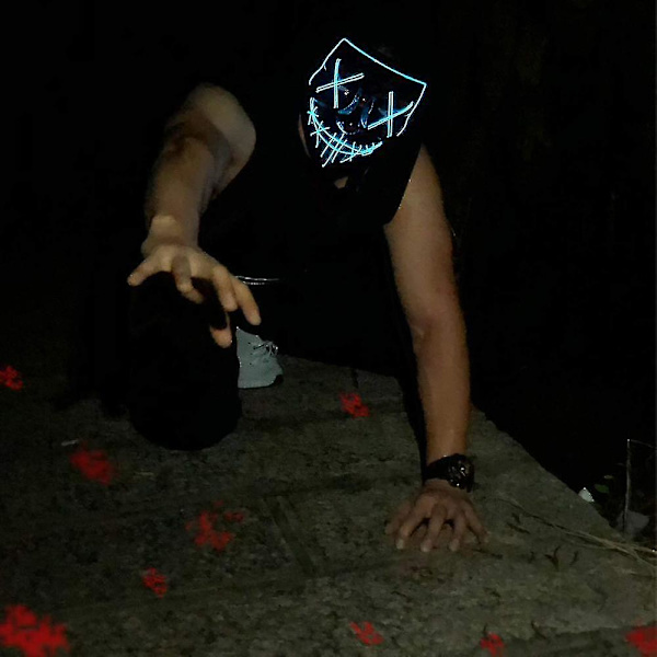 Halloween-naamio Led Light Up -naamarit festivaalin Cosplay-peliin