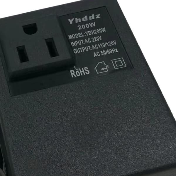 200W AC 220V til 110V Smart og Effektiv Step Down Transformer til Hjemmebrug, Spændingsomformer, Rejseadapter[ht]