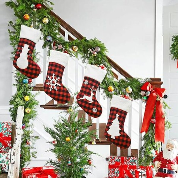 Julestrømper Røde julestrømper Gavepose Julestrømper Sæt med 4 julepynt (rød og sort)