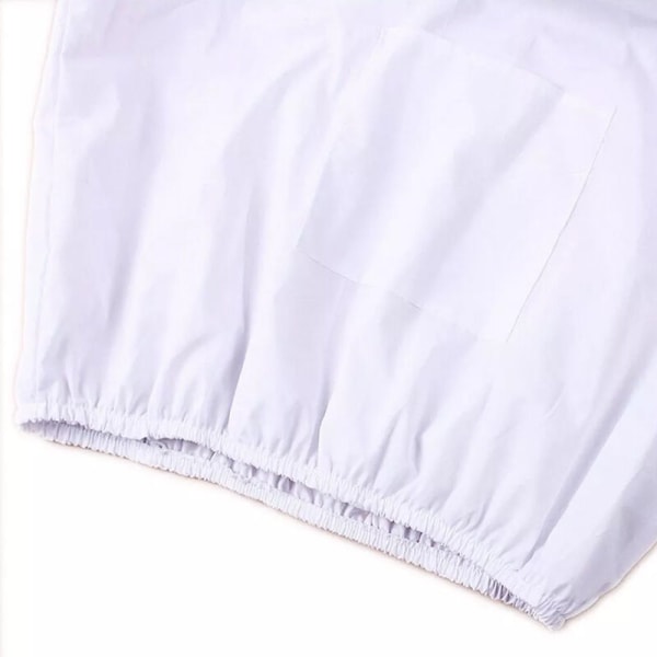 Birøkterbegynnere er egnet for hvite anti-bi-klær for å forhindre biestikk