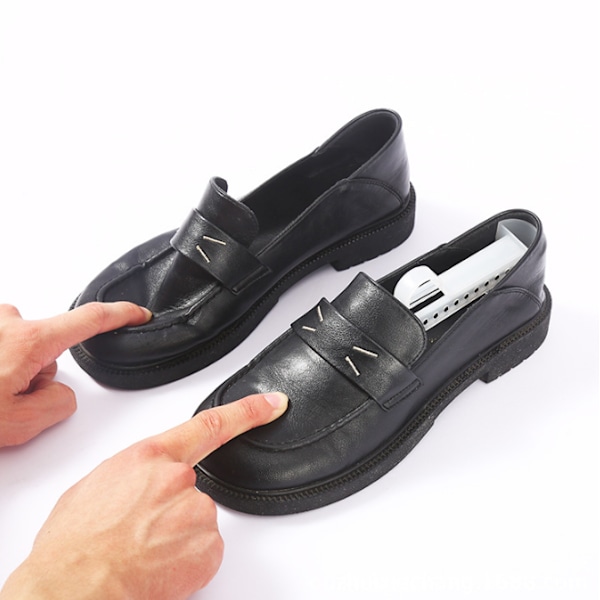 Svart En Herr Ett Par Svart Justerbar Anti-rynk plast Skoställ Senaste Läder Sneakers Skohållare Overshoes