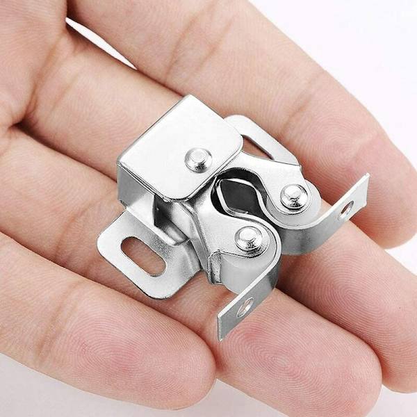 12 pakkaus hopeakortin muotoisia ovikiinnikkeitä kosketushelmillä pieniin keittiön kaappeihin ja magneettilaatikoihin kotiin
