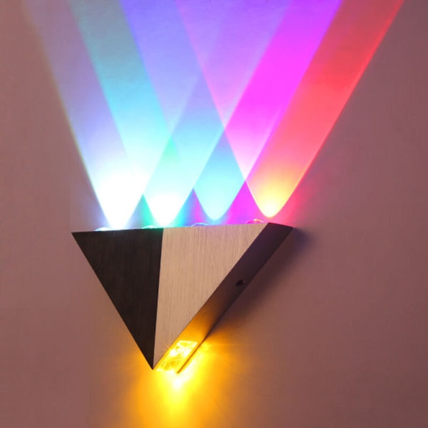Match fritt lysfarge trekant vegglampe stemningslys ganglys,